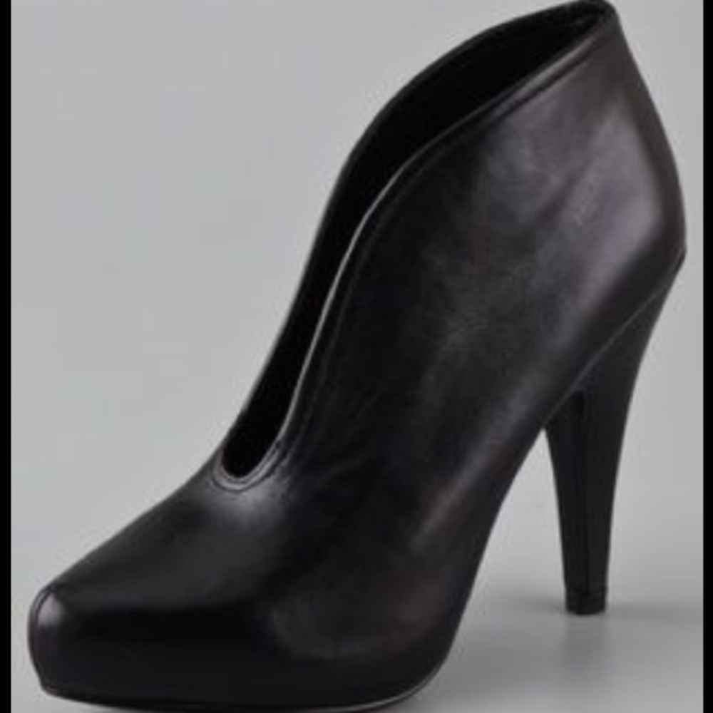 Ash Dune Platform Bootie - 10